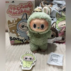 GREEN GRAPE- Exciting Macaron Labubu. New. Box & Bag opened to verify. Green